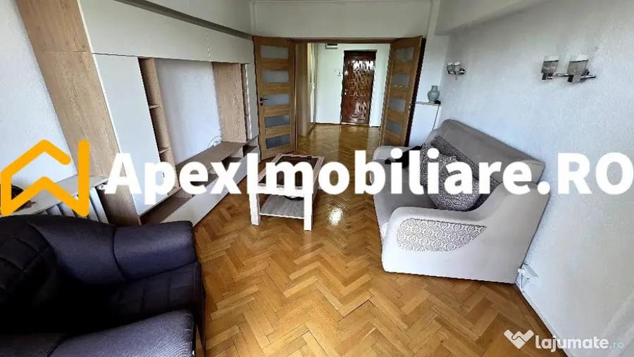 Apartament cu 3 camere decomandat, mobilat în Lacul Tei