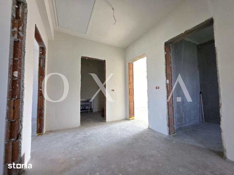 Casă cu 5 camere cu Teren 340 Mp în Ciarda Roșie