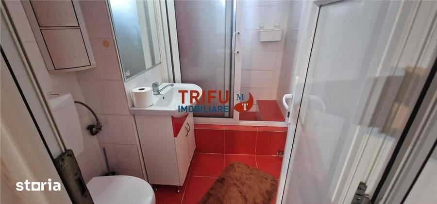 Apartament 3 camere de inchiriat zona Cetate - 1