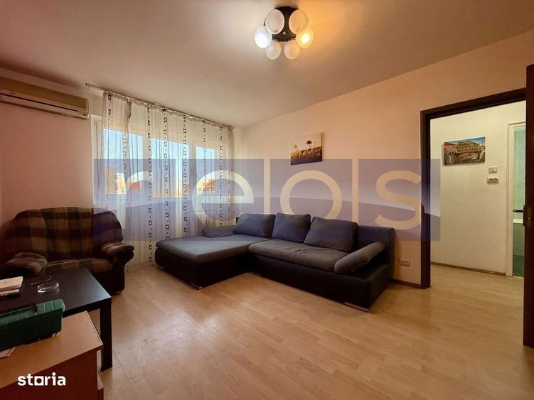 Apartament cu 3 camere semidecomandat, mobilat în Dristor
