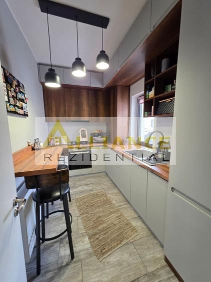 Duplex cu 3 camere cu Canalizare în Sud