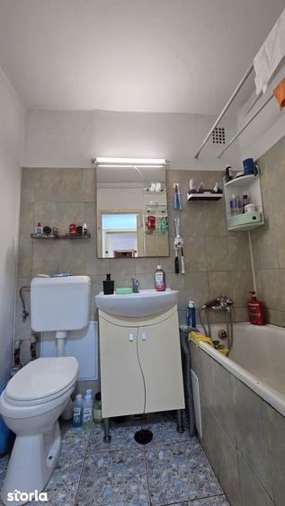 Apartament cu 3 camere semidecomandat, mobilat în Berceni — fotografia 2