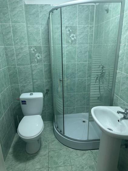 Birou, de 700 mp, în Antiaeriană
