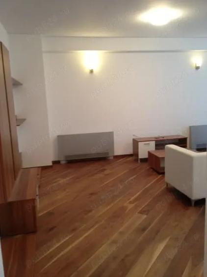 Apartament 2 camere decomandat parcare subterana str.Memorandului - 4