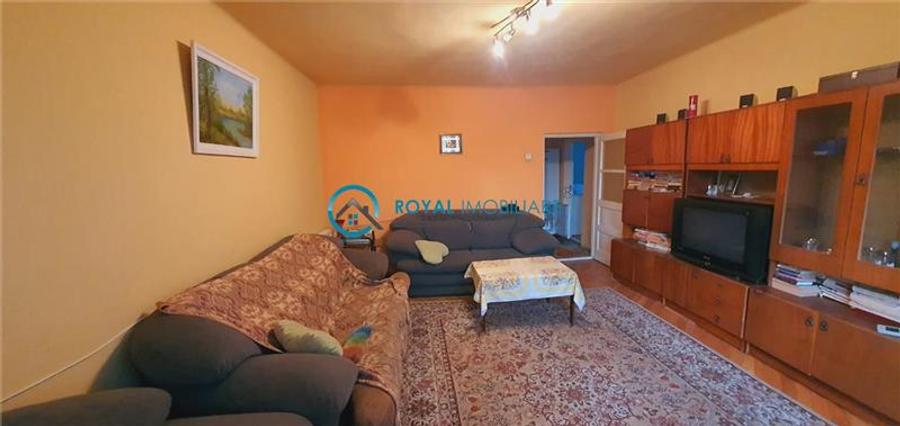 Royal Imobiliare - Vanzare Casa in zona Sud - 5