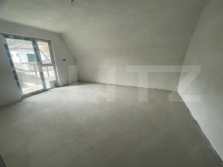 Casa individuala semifinisata 4 amere 10 ari teren si garaj - 5