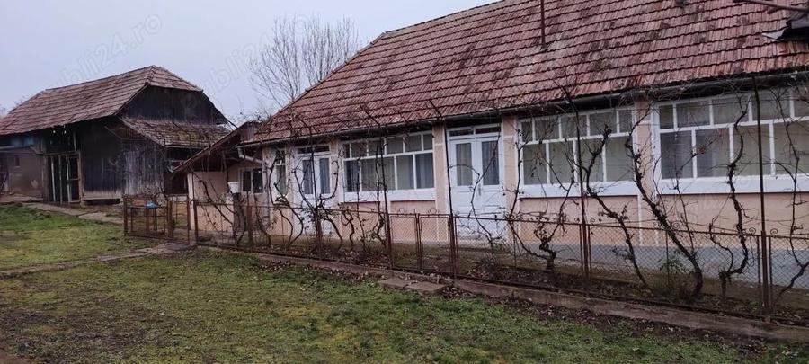 Casa de vanzare comuna Raciu jud. Mures - 1