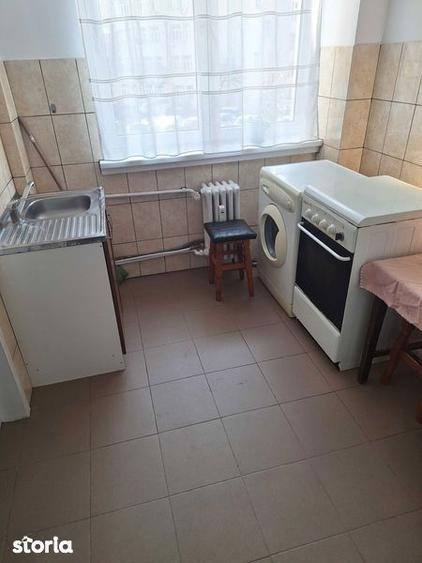 Inchiriez 2 camere zona Sf.Ioan - 3