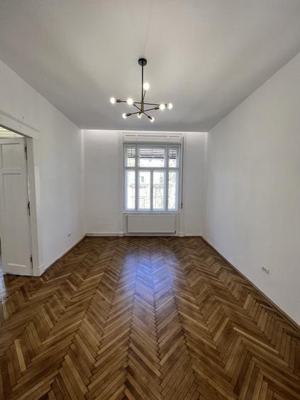 Comision 0 - Neptun - Parcul Regina Maria - pretabil birouri/rezidential - 3