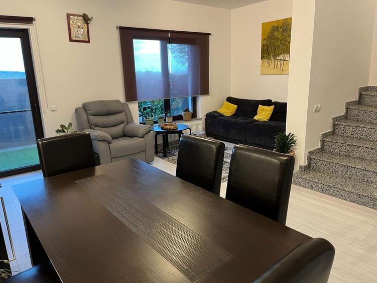 Casa de vanzare in Bucov - 7