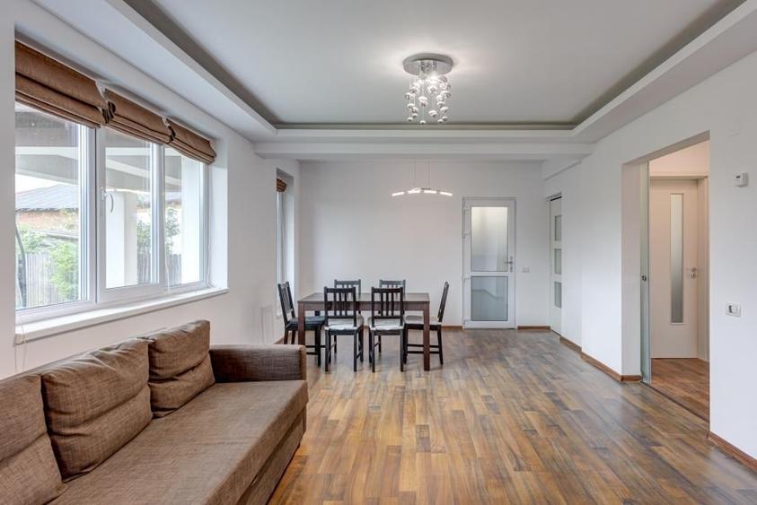 Vilă Spațioasă de Închiriat în Crevedia – Ideală pentru Familie (P+1+M) - 1