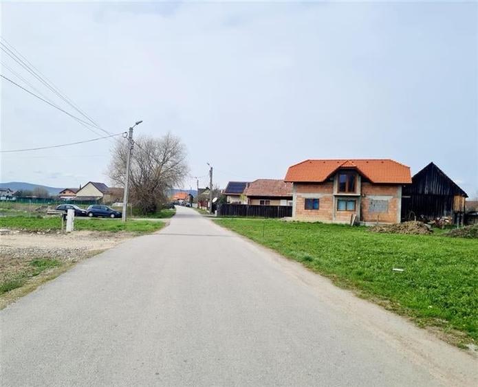 Teren 1.700 mp intravilan, natura, vecinatati bune, potential dublu, Lunca Calni - 7