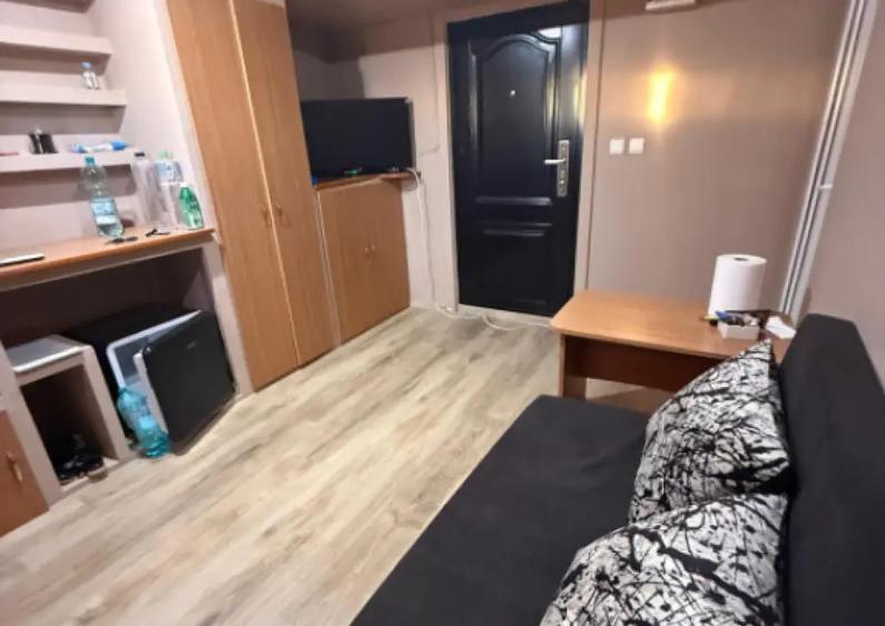 Garsoniera 20 mp, Calea Severinului - 3