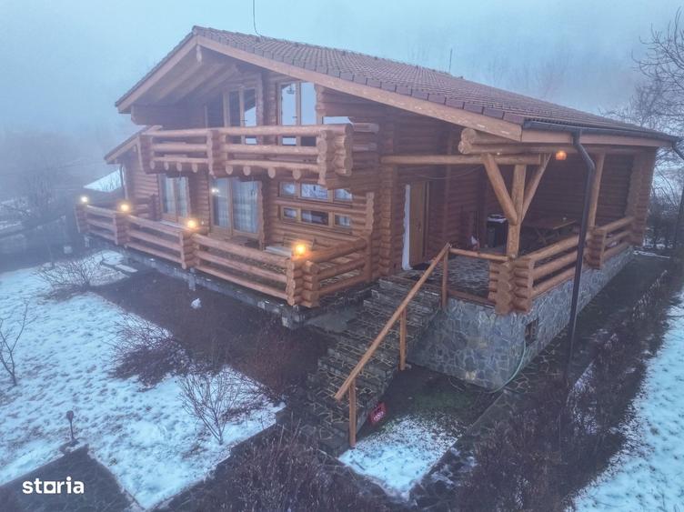 Casa premium din bu?tean,construita cu responsabilitate 980 mp teren - 1