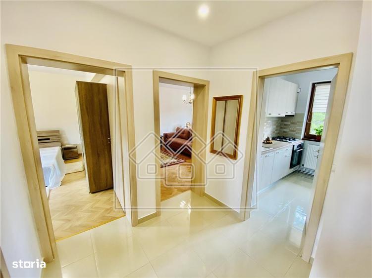 Ap cu 2 camere, gradina si pod situat in Vasile Aaron - 1