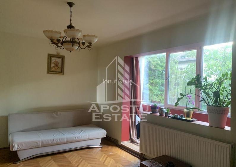 Apartament 3 camere, centrala proprie, zona Dacia