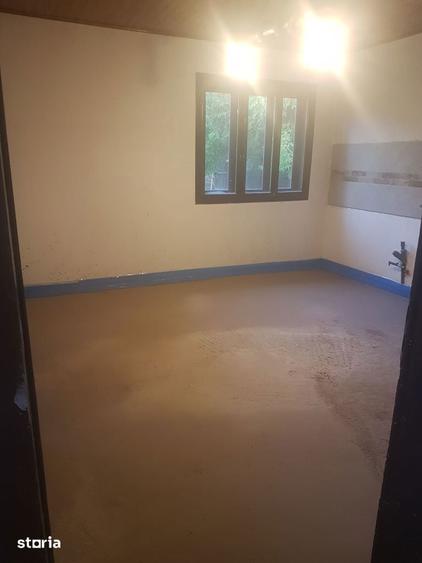 Teren de 1400 mp, în Lunca