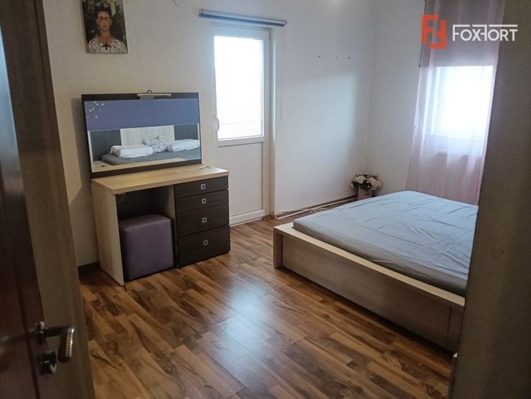 Apartament 3 camere semidecomandat, zona Soarelui - 2