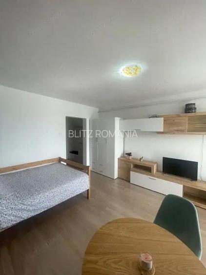 Oportunitate! Garsoniera, 28mp, balcon 6mp, etaj 9,zona Vivo Oportunitate! Garsoniera, 28mp, balcon 6mp, etaj 9,zona Vivo