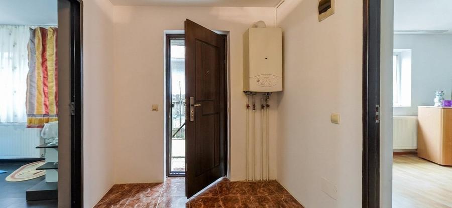 Casă individuală cu 3 camere cu Teren 200 Mp în Alexandriei