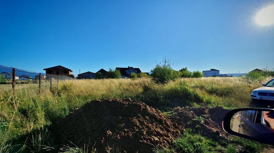 Teren intravilan 1000 mp pt construcții case Cristian str Nisipului - 2