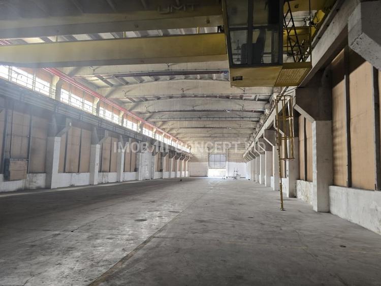 Inchiriere  Hala industriala 2500 mp, birouri 400 mp, teren 6477mp zona Xenia - 3