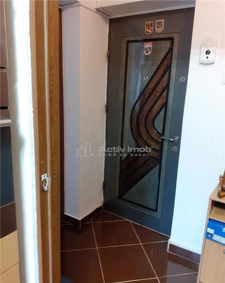 RESITA, CHIRIE, 3 CAM., MOBILAT UTILAT MODERN, MOROASA - 14