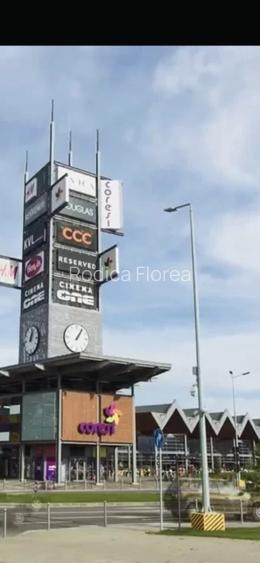 Garsoniera moderna spatioasă- langa Coresi Mall