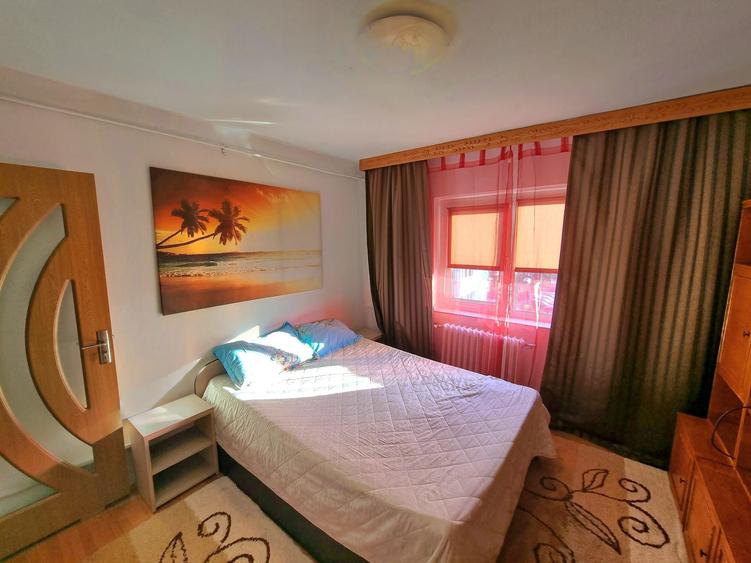 Proprietar inchiriez apartament 2 camere decomandate 60mp confort 1. - 1