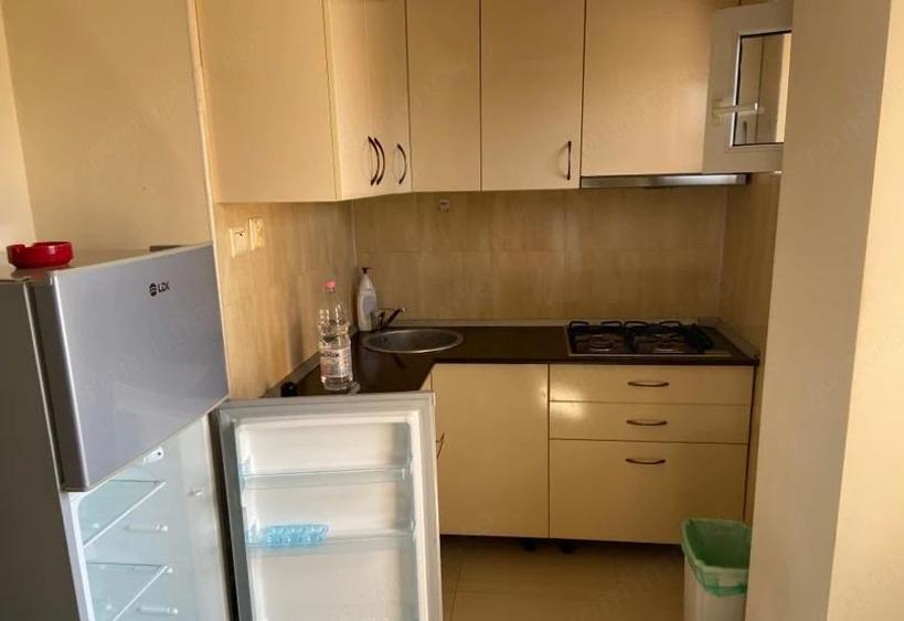 Inchiriez garsoniera in sector 4, zona Berceni - 2