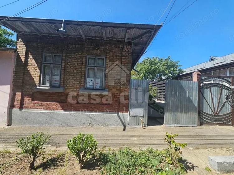 Teren 458 mp cu casa de 164 mp, Str. Razboieni langa Str. Basarabiei - 6