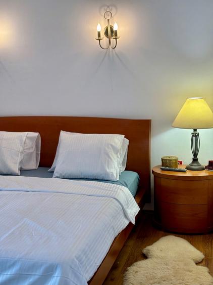 Casa 500 mp cu teren 1 hectar si piscina 100 mp Ghioroc, jud. Arad - 6