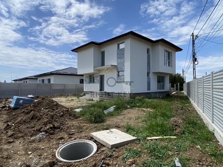 Casa individuala P+1, 4 camere, 430 mp teren, asfalt! Comision 0% - 1