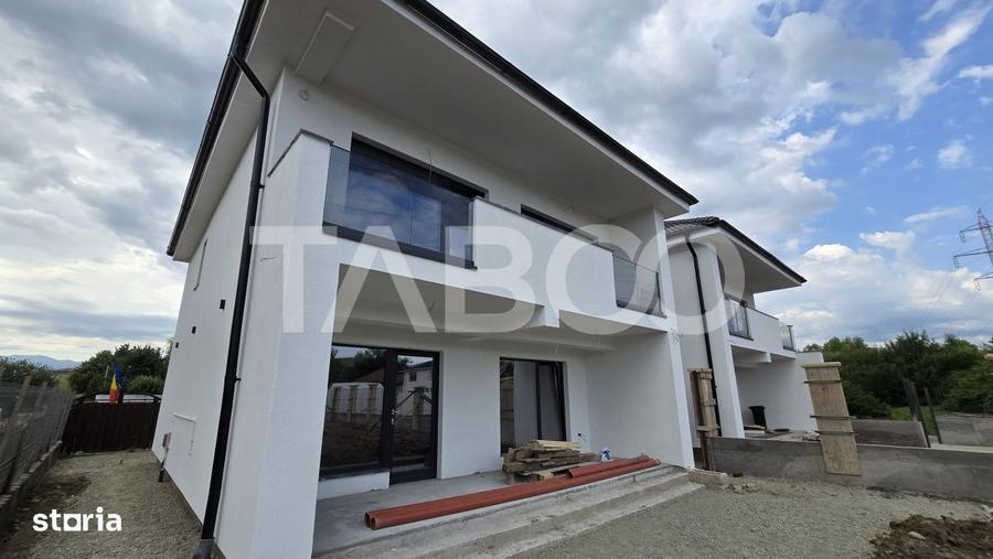 Duplex de vanzare 450mp teren liber 4 camere 2 bai 2 parcari Selimbar - 2