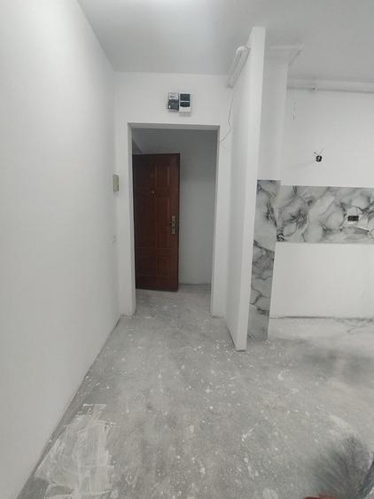 De vanzare apartament renovat la cheie etaj intermediar - 9