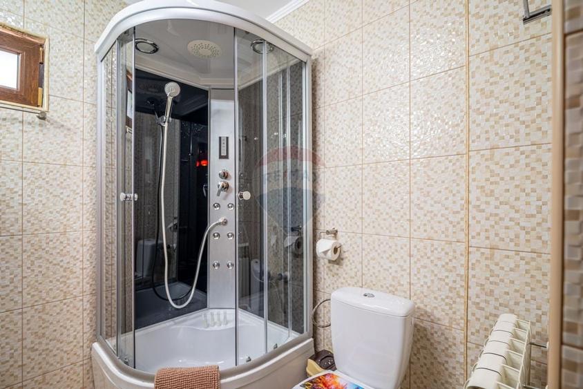 Vila moderna cu 2 corpuri in Busteni | Ideala pentru turism - 16