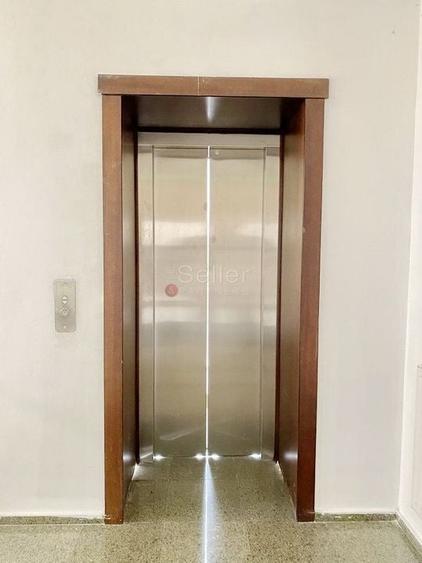 Central - Suprafata Generoasa - 14