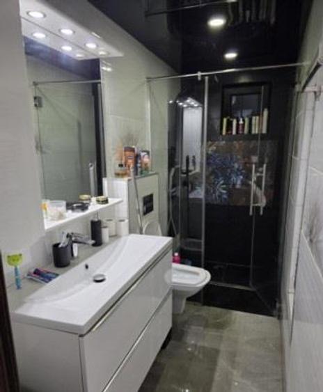 PARTER+balcon 7m ELEGANT  60mp MOBILAT NOU 2 cam confort 1 Decomandat Radu Negru - 1