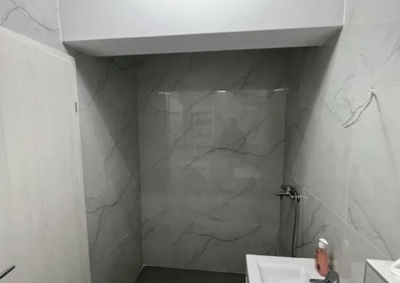 Berceni metrou biruintei 81 siena - 1