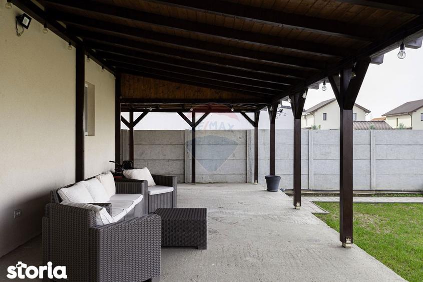 Casa de inchiriat in cartierul Athena, zona 6 Vanatori - 8