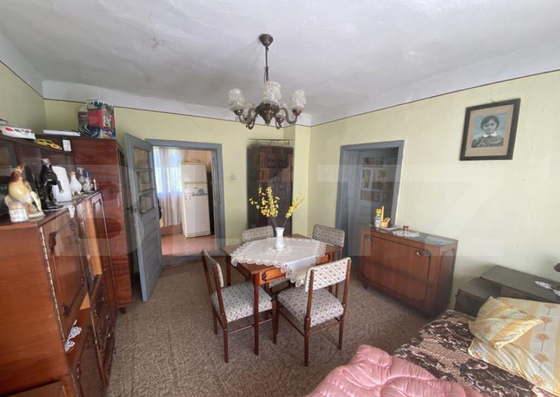 Casa de vanzare cu teren in suprafata de 3000 mp in comuna C - 5