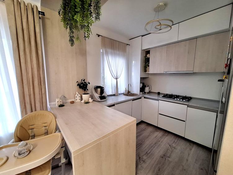 De vanzare apartament modern cu 2 camere in Selimbar - 2