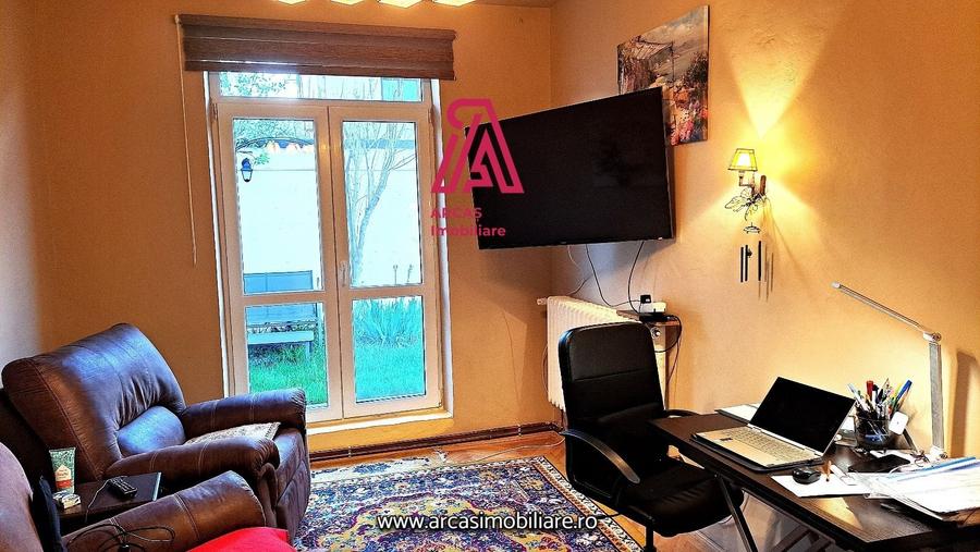 Vila de vanzare 260 mp-garaj-Str Negoi! - 4