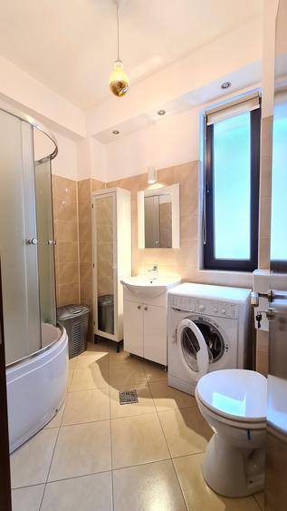 Jiului-Garsoniera bloc nou-280 Euro - 8