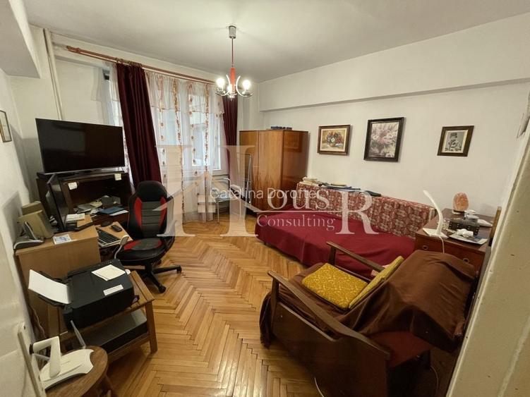 Decomandat. Centrala proprie. Aproape de Piata Unirii Decomandat. Centrala proprie. Aproape de Piata Unirii