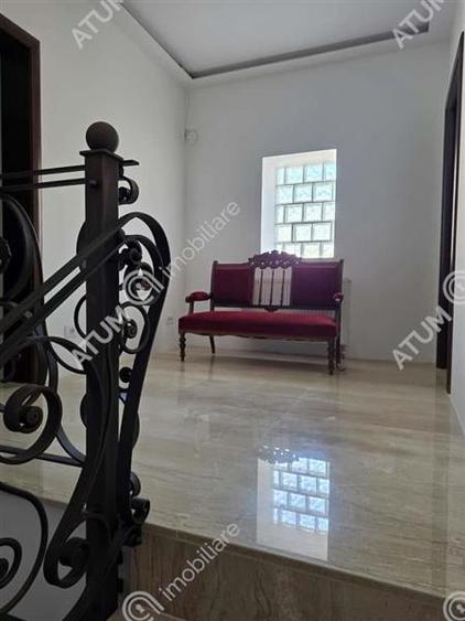 Vila 10 camere fiecare cu baie proprie in zona Central Istorica Sibi - 19