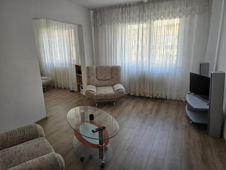 Apartament cochet zona Poliția locală - 3