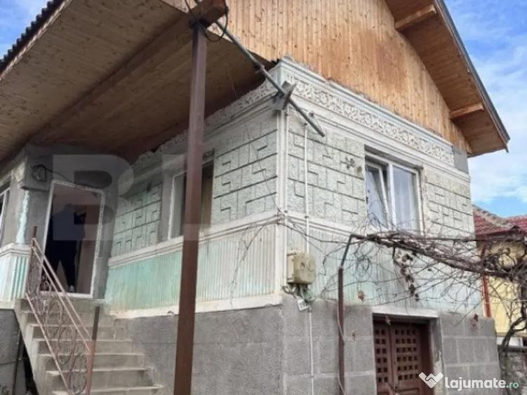 Casa cu 3 camere, zona Isvarna - 8