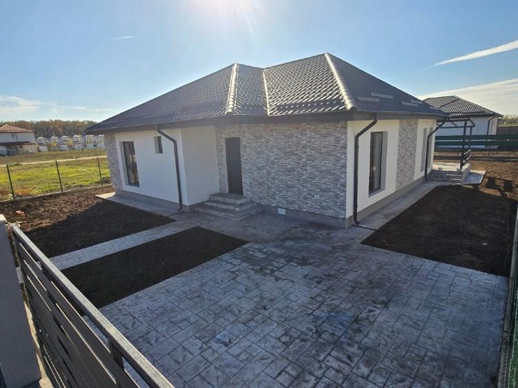 Casă de vânzare in complex rezidențial Eden Forest–Gulia,35minPiata Victoriei - 1