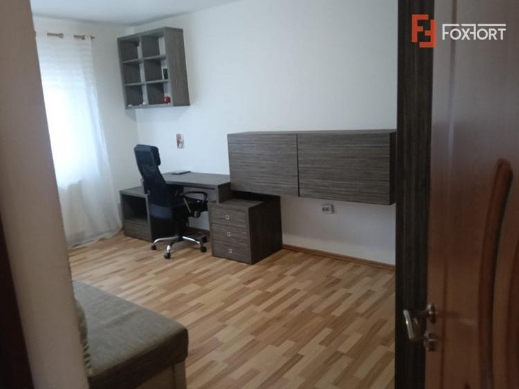 Apartament 3 camere semidecomandat, zona Soarelui - 3